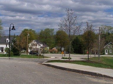 60 Exeter Rd, Newmarket, NH 03857